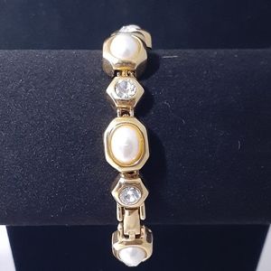 Vintage Joan Rivers Faux Pearl & Crystal Bracelet